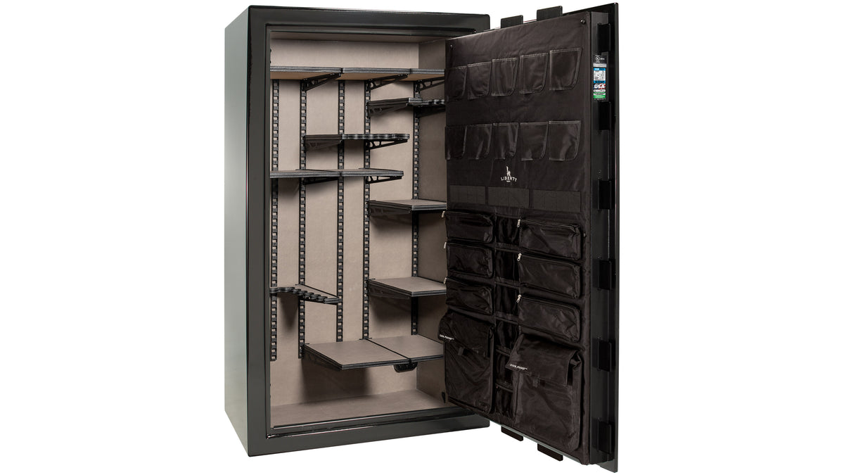 FR50 Black Gloss - Open Interior